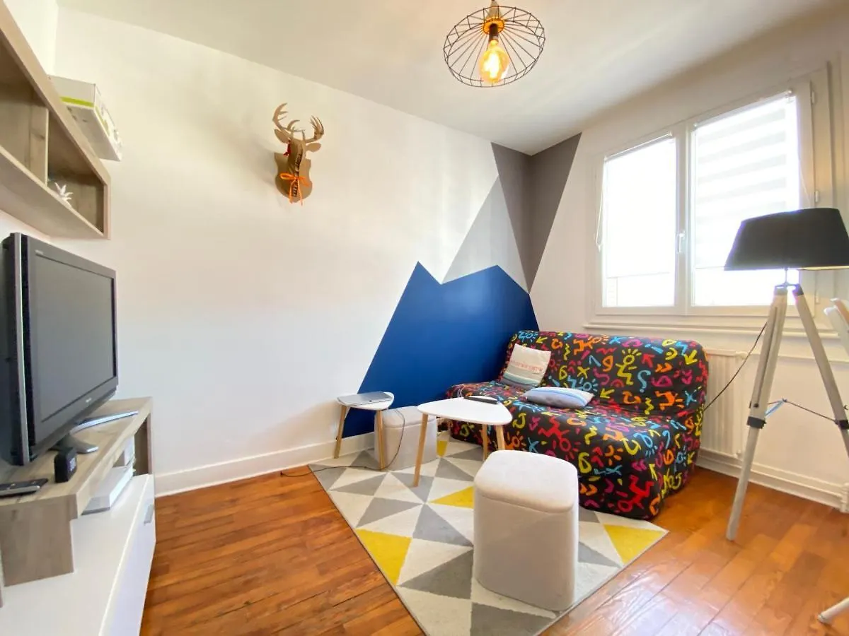 Appartement 3 Pieces Renove, Proche Centre-Ville D'Annecy, Balcon Et Equipements Modernes - Fr-1-432-14 Apartment